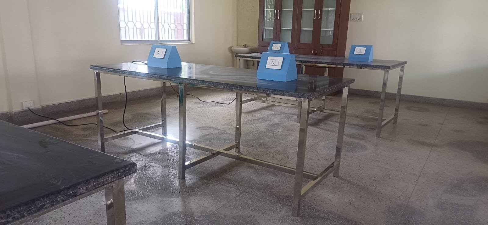 Physics Laboratory